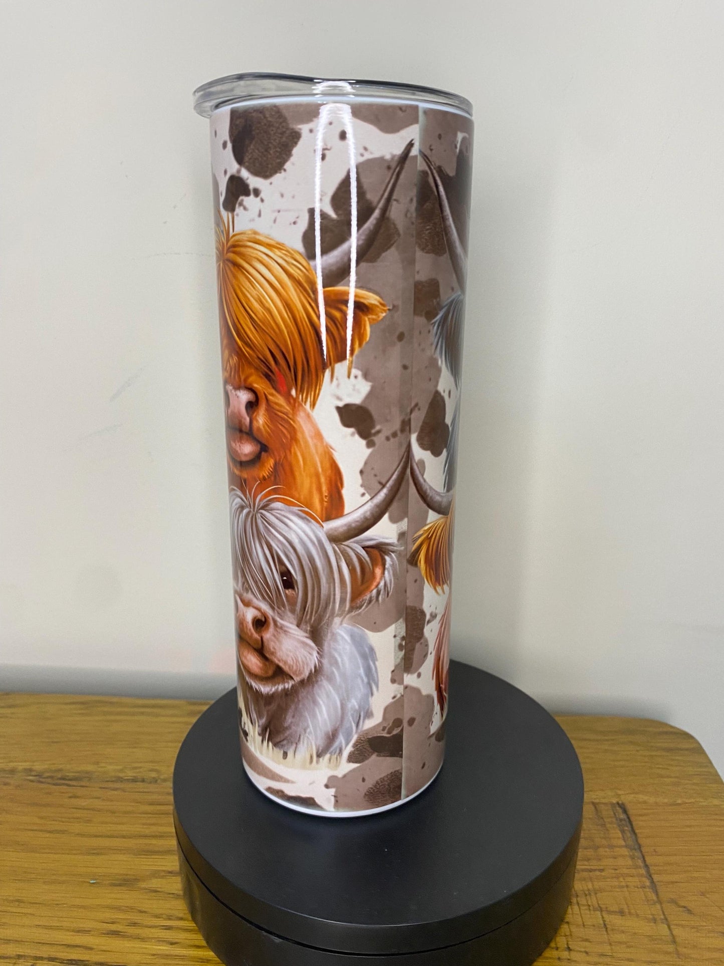 Easily distracted by Highland Cows 20oz Tumbler. Funny friend gift mug cup,  farm animals .