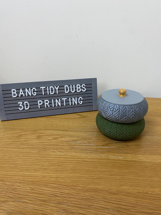 3D printed Beautiful trinket pot, storage pot, with lid. ideal for keeping jewellery safe