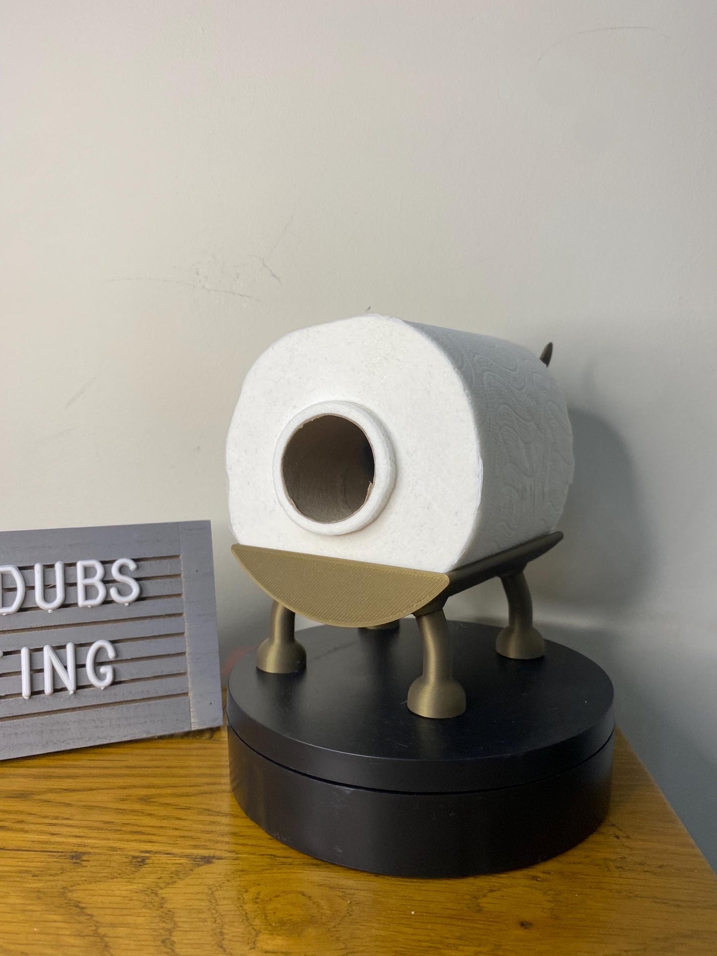 Highland cow 3d printed  lovely toilet roll holder in bronze