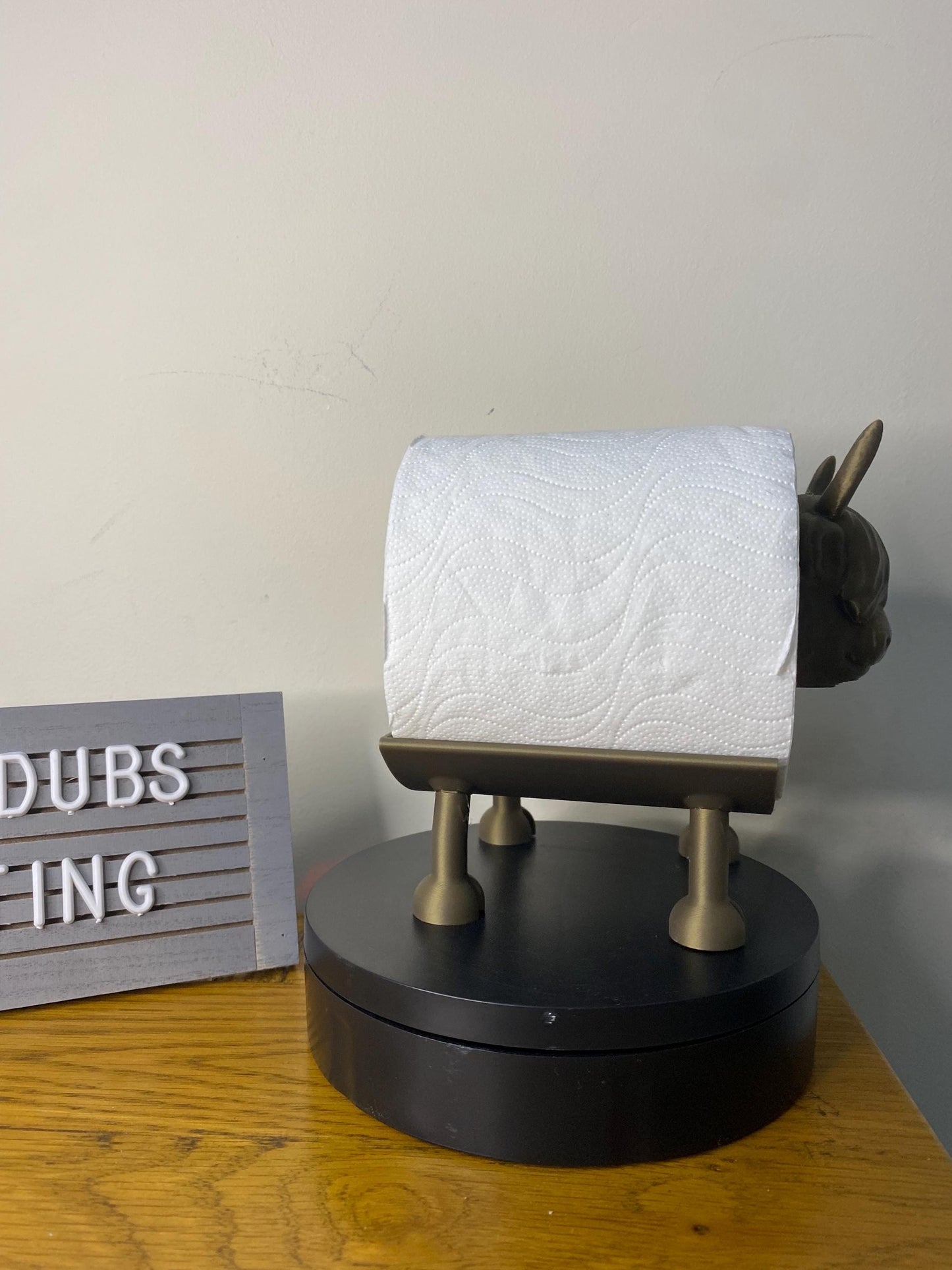 Highland cow 3d printed  lovely toilet roll holder in bronze